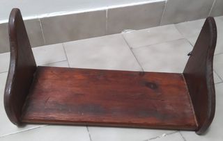 Estantería de madera
