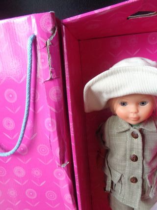 Nancy Quirón caja rosa 2000