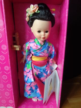 Nancy Japón Quirón caja rosa 2000