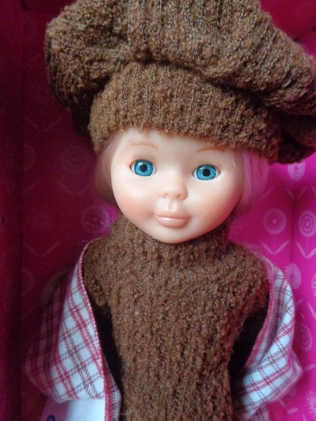 Nancy Quirón caja rosa año 2000