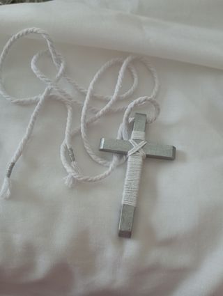 Cruz madera comunion