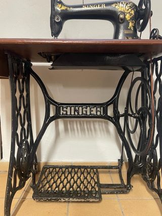 Máquina de coser singer