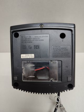 Radio Reloj Despertador Sony ICF-C130