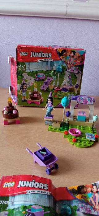 Lego fiesta de mascotas de Emma