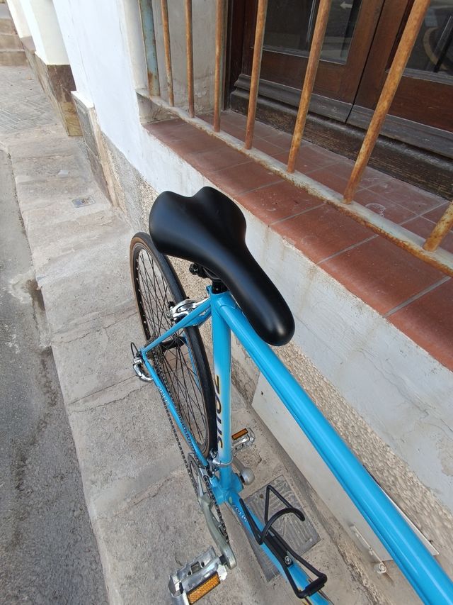 Bicicleta clásica rehabilitada