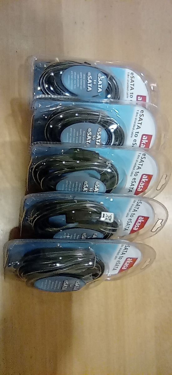 5X - eSATA a eSATA (E18-BKV2)  - AKASA