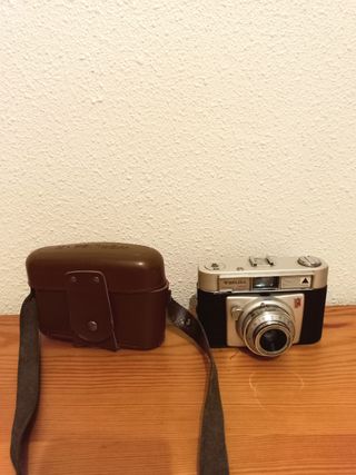 Cámara de fotos antigua