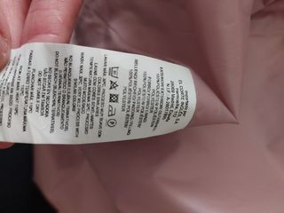 Plumas Rosa claro marca AMTIE. Talla XS