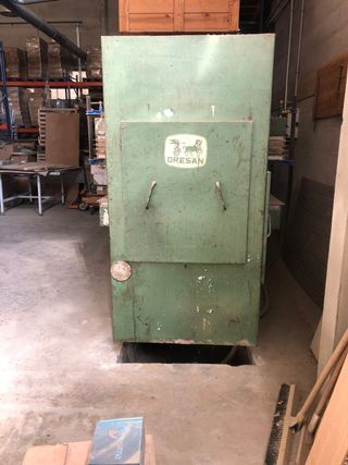 Prensa para encolado en frío. Dresan.