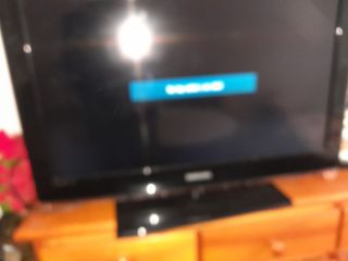 Se vende una televisión Samsung en buen estado 32