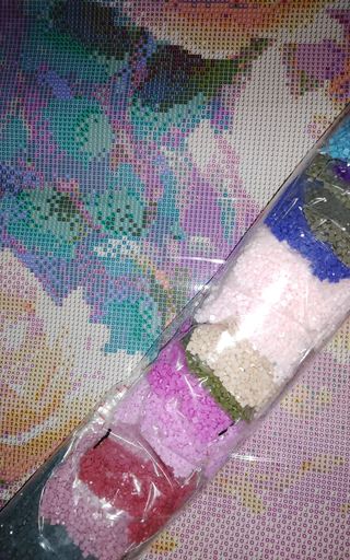 Moon flower Daimond painting