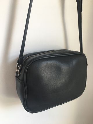 Bolso de hombro negro