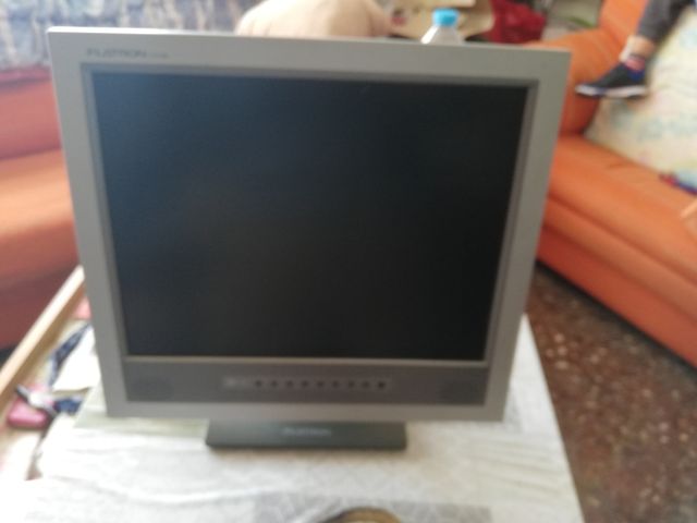 (Y-096) - Monitor/Pantalla ordenador