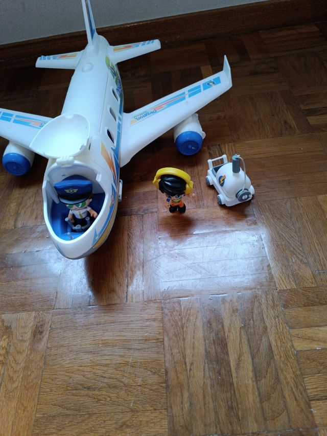 Avión pinypon action