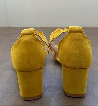 Sandalias con Tacon  - COMO NUEVAS