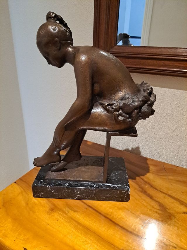 BAILARINA SENTADA BRNCE ANTONIO CAMPILLO