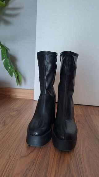 Botines altos Stradivarius T. 39