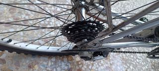 🚵♂️ Cómoda Bicicleta de Montaña - 21 Velocidades