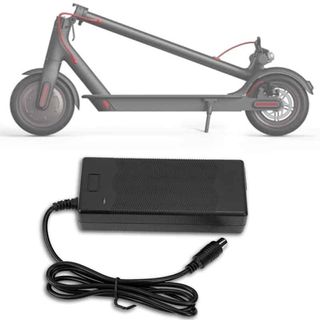 Cargador 42 V para patinete xiaomi y similares