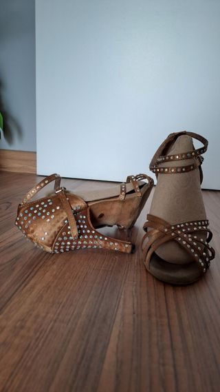 Zapatos de baile latino T.39