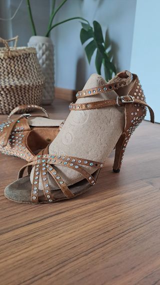 Zapatos de baile latino T.39