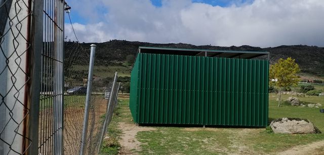 Naves, cocheras, pajares, almacen, etc..