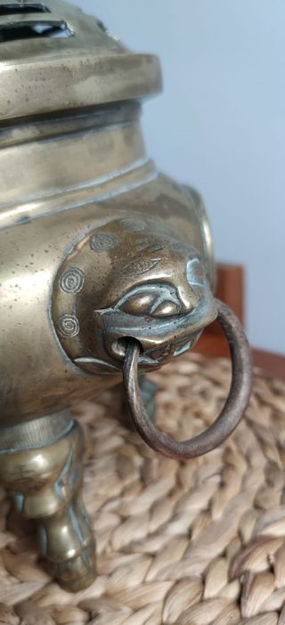 Antiguo Incensario Budista de Bronce