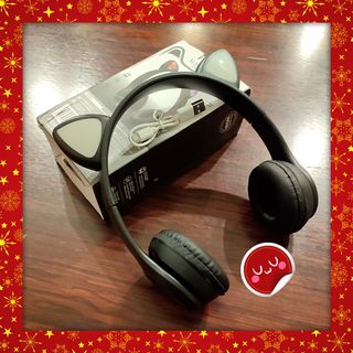 Auriculares con orejas de gato RGB retroiluminadas