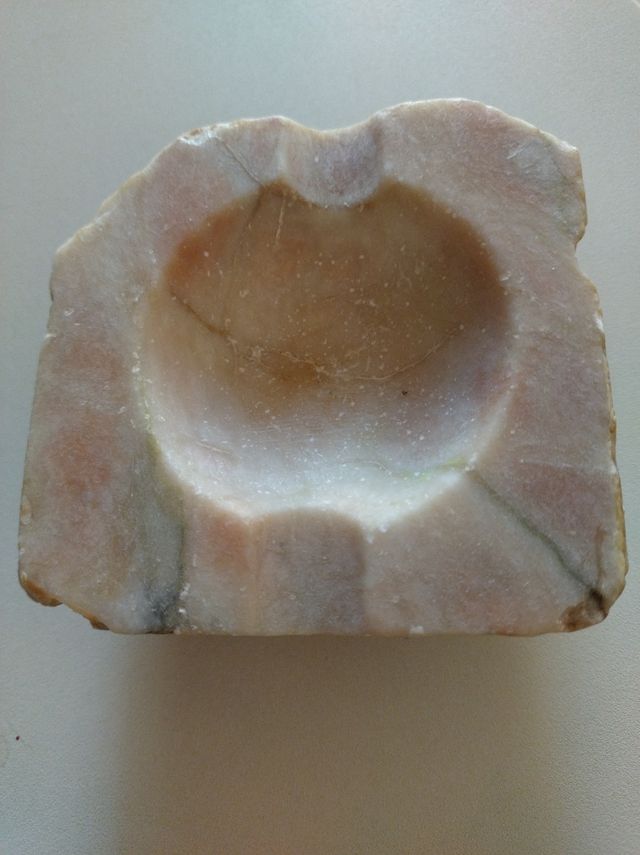 Posacenere vintage in pietra