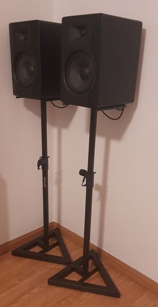 Monitores de estudio.M-audioBx8D3+soportes audibax