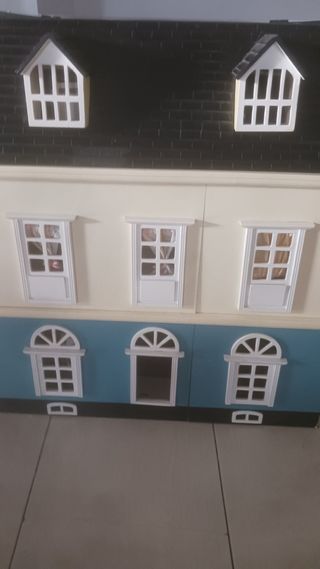 Casita muñecas.