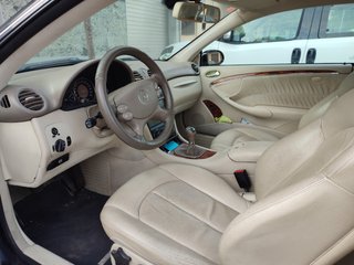 Mercedes-Benz  CLK 2005