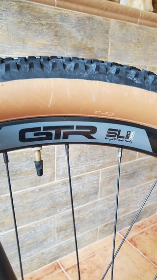 BICICLETA MONTAÑA SPECIALIZED