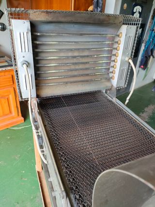 Maquina de termorelieve.
