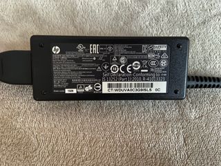 HP PAVILION 15 NOTEBOOK (AMD A8)