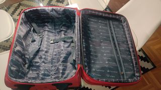Maleta roja con ruedas de viaje 54*22*37
