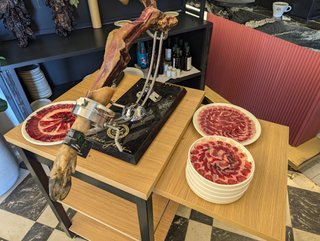 Cortador jamón profesional.
