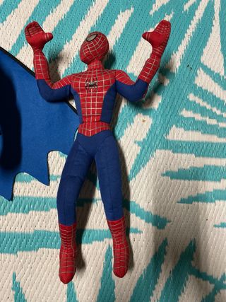 Batman y spiderman juguetes