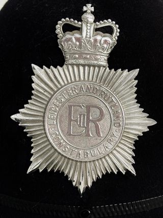 Casco bobby policia inglesa.