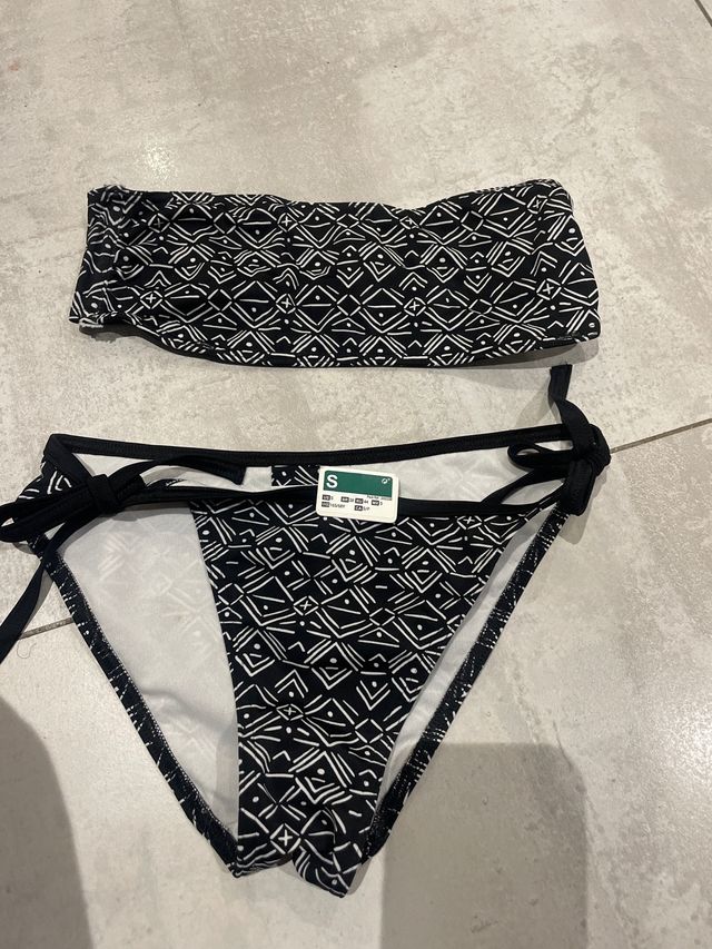 Bikini negro y blanco