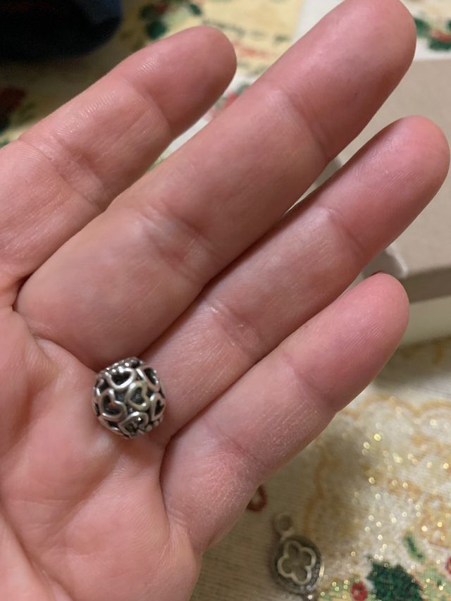 Ciondoli Pandora 20 euro cadauno