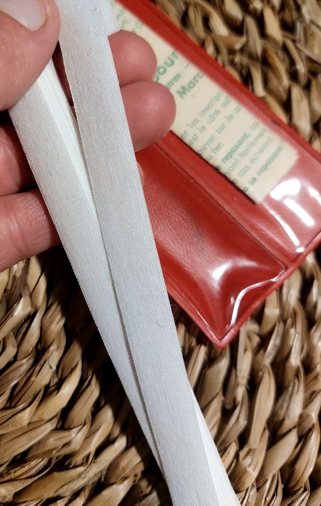 Mercería Vintage Alemana - 1,95€ Unidad