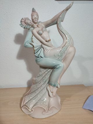 Figura Bialarines en Porcelana Galos