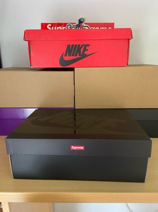 Nike Air force x supreme marrones