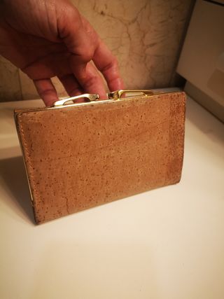 Cartera corcho grande. De bolso