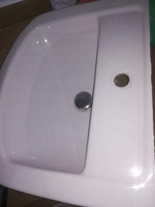 DOS LAVABOS SUSPENDIDOS, NUEVOS SIN ESTRENAR