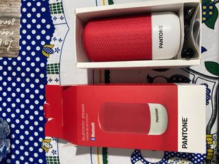 Cassa Bluetooth Pantone Nuova