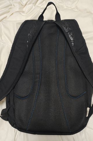 Mochila multiusos con capacidad y buen transporte 