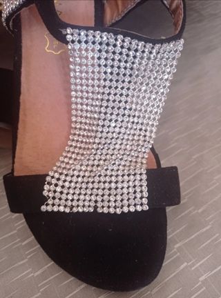 sandalias pedrereria