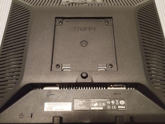 Monitor Dell 17"